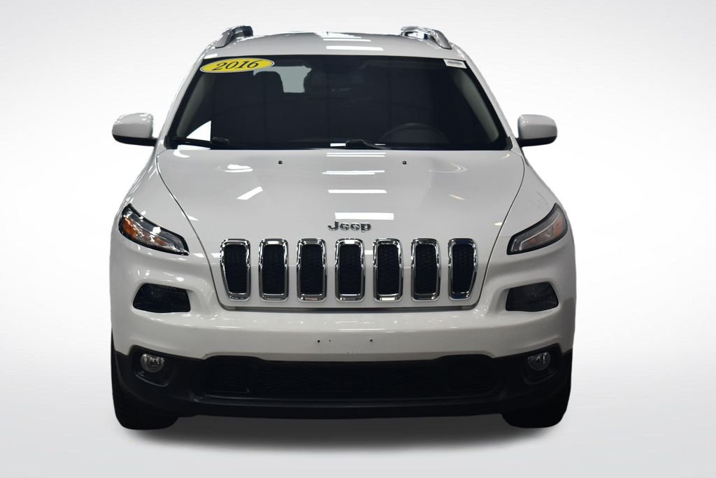 2016 Jeep Cherokee Latitude - Photo 9