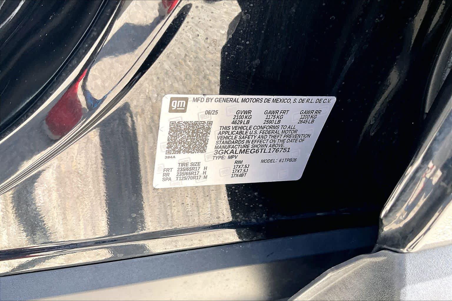 Used 2026 Ebony Twilight Metallic GMC FWD Elevation image 34