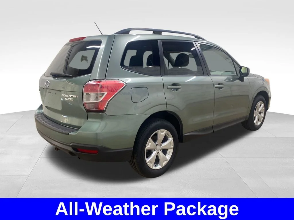 Used 2014 Green Subaru 2.5i Premium image 4