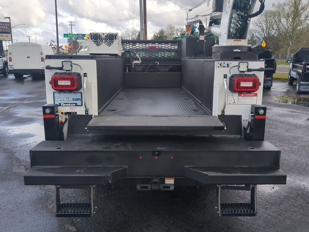 2024 Ford F-550 Super Duty Chassis Cab XL - Photo 55