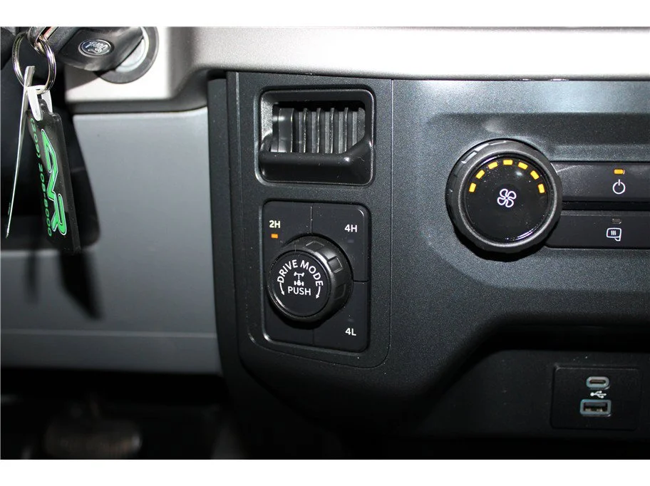 Used 2021 White Ford XL Pickup 4D 6 1/2 ft image 30