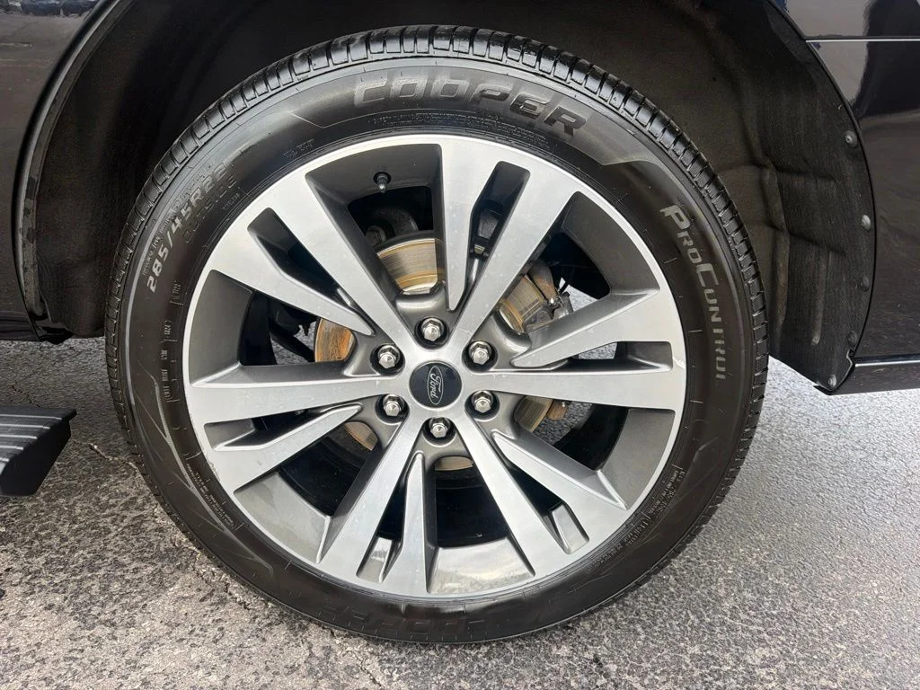 Used 2020 Black Ford Platinum image 54