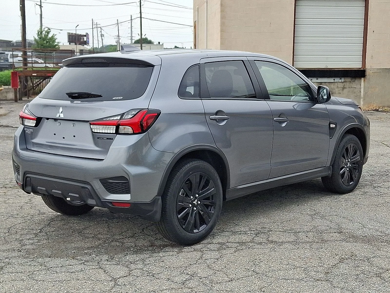 New 2026 Gray Mitsubishi 2.0 LE image 8