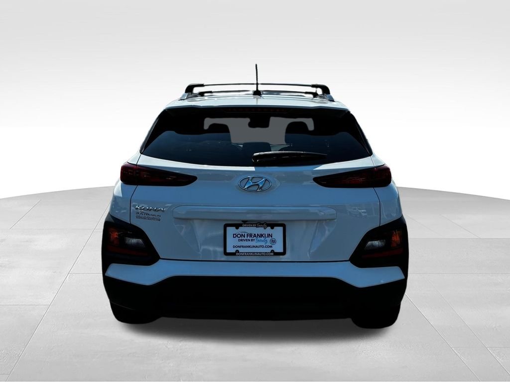 Used 2021 White Hyundai SEL image 3