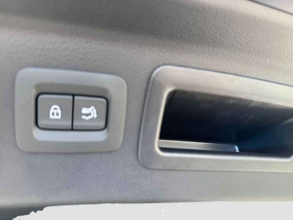 New 2026 Crystal Blue Mazda Preferred image 32