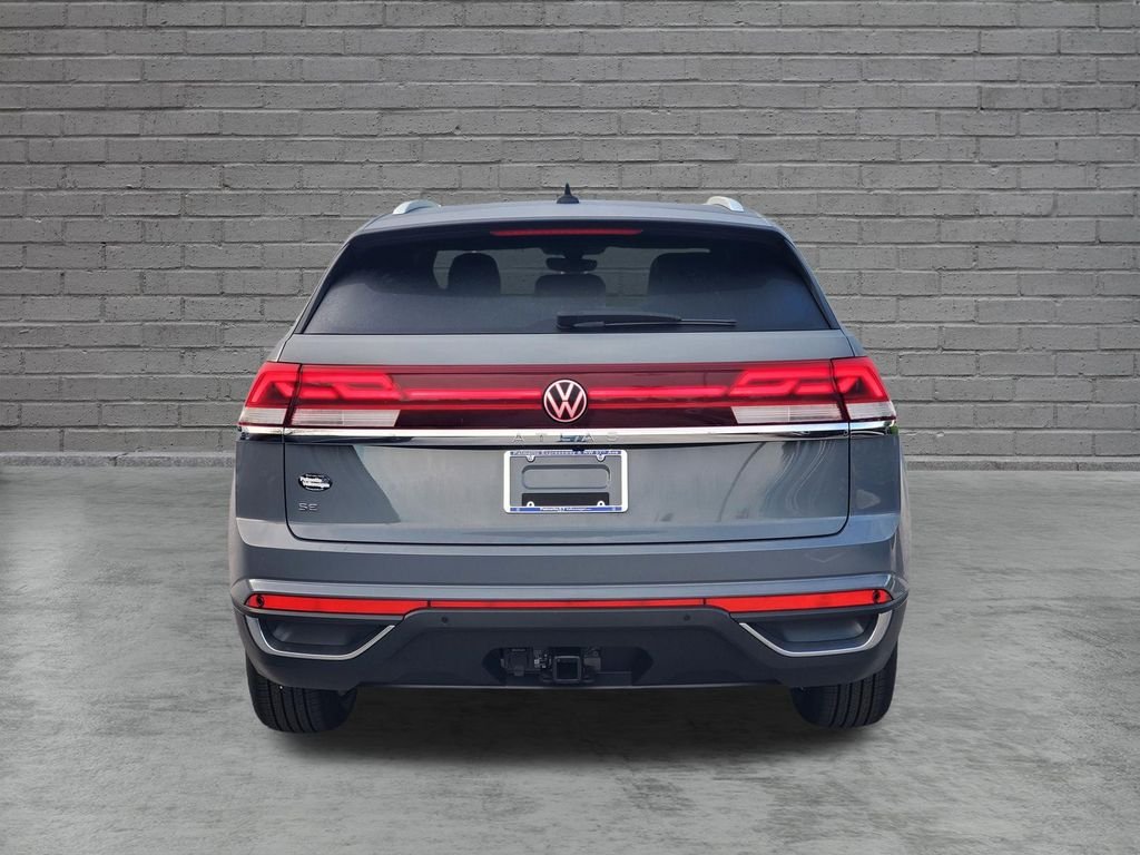 New 2026 Gray Volkswagen 2.0T SE w/Technology image 4