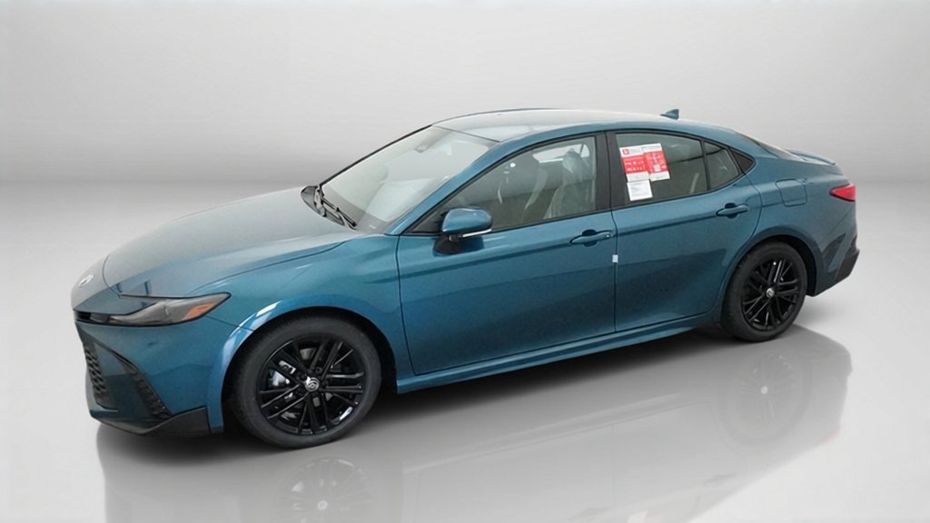 New 2026 Ocean Gem Toyota SE image 3