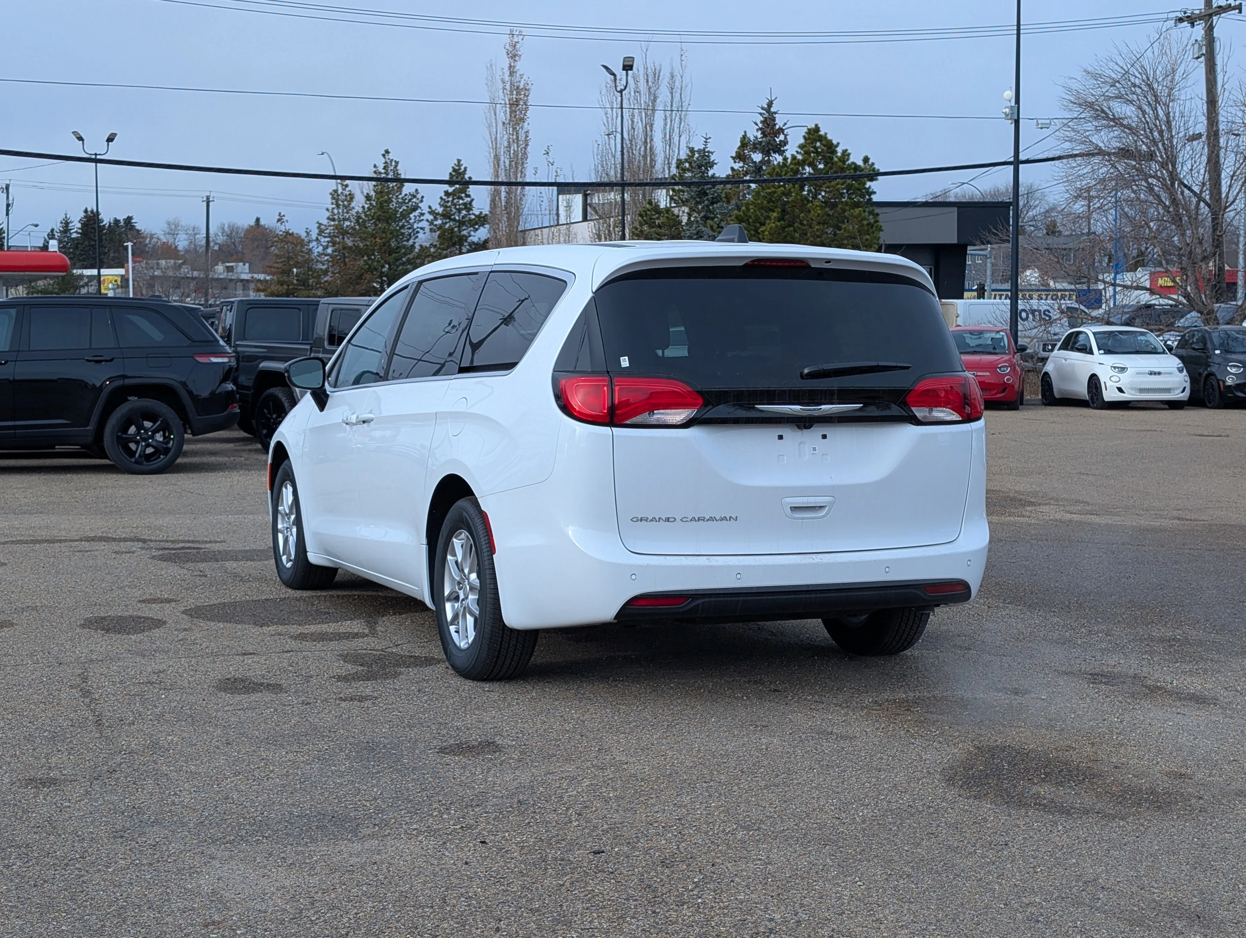 New 2026 Bright White Chrysler SXT image 4