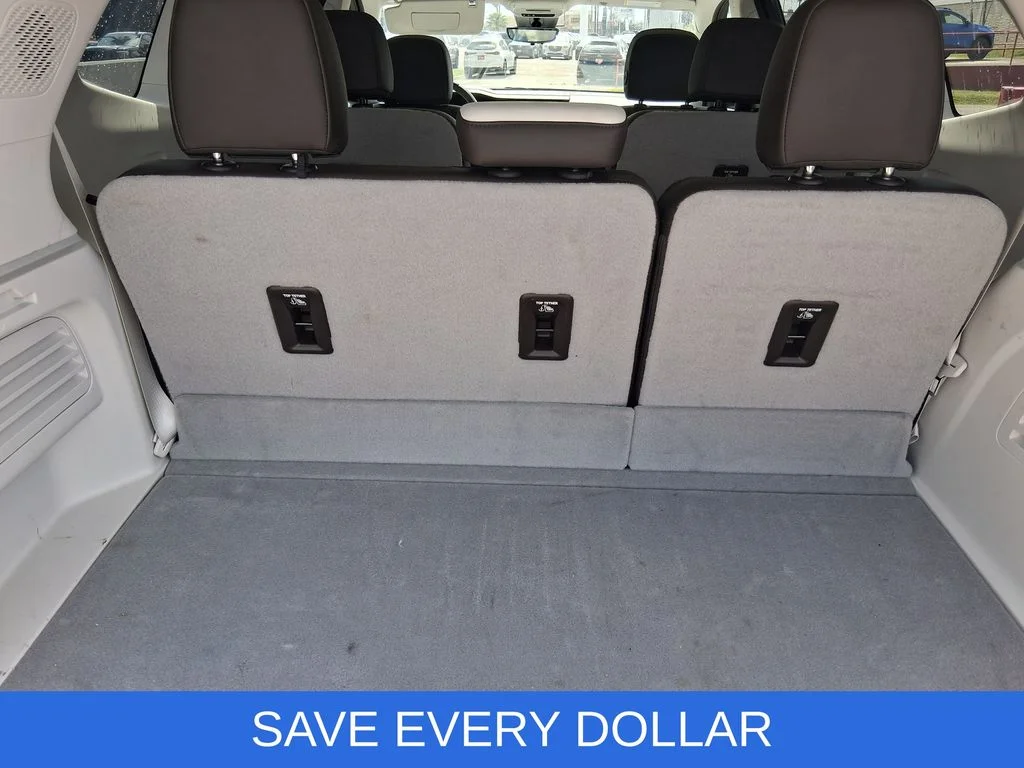 Used 2025 Black GMC Denali image 17