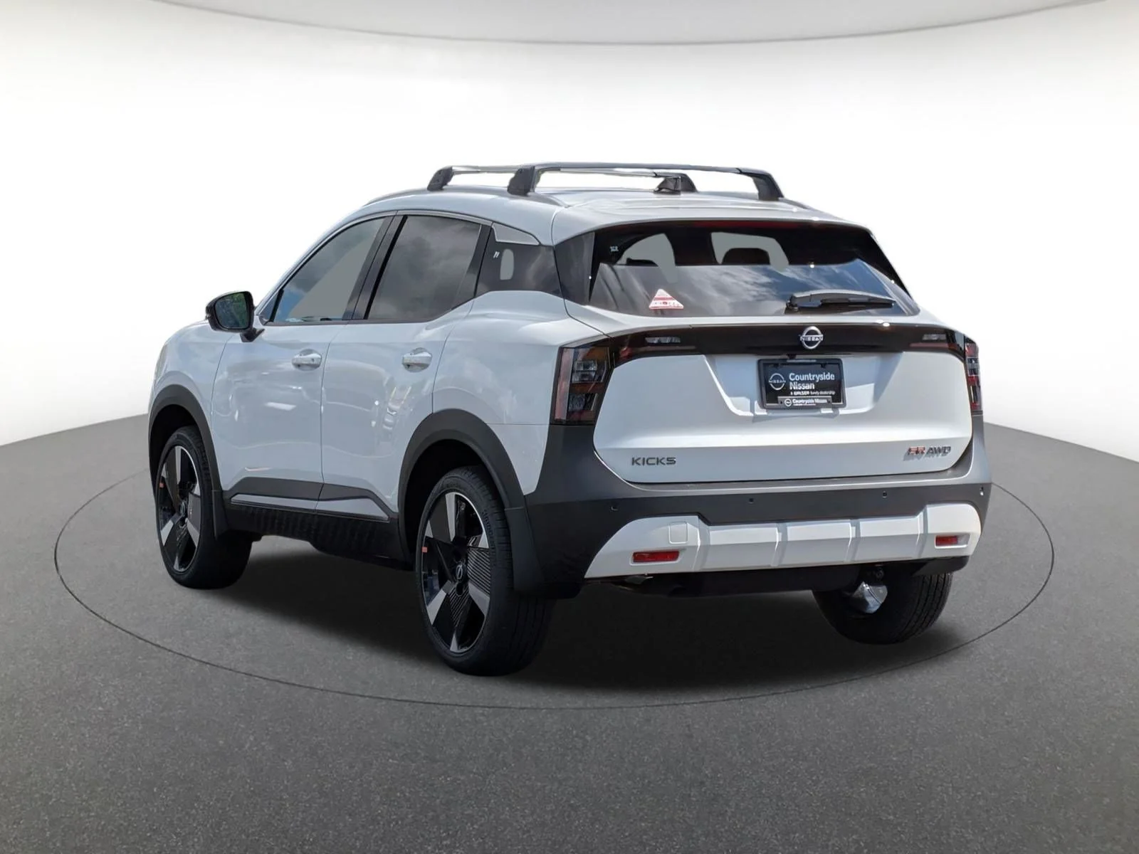 2026 Nissan KICKS SR AWD - Photo 8