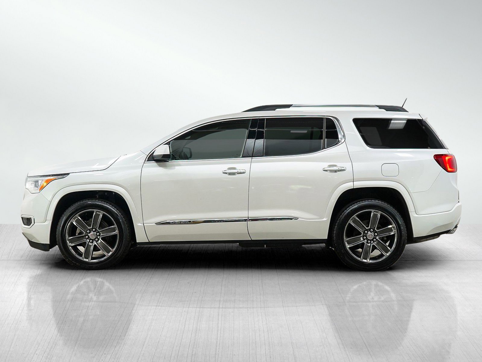 Used 2017 GMC Acadia Denali with VIN 1GKKNXLS9HZ237436 for sale in Burnsville, Minnesota
