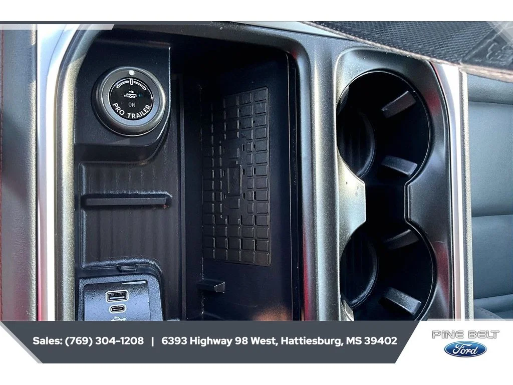 Used 2025 Stone Blue Metallic Ford Active image 24