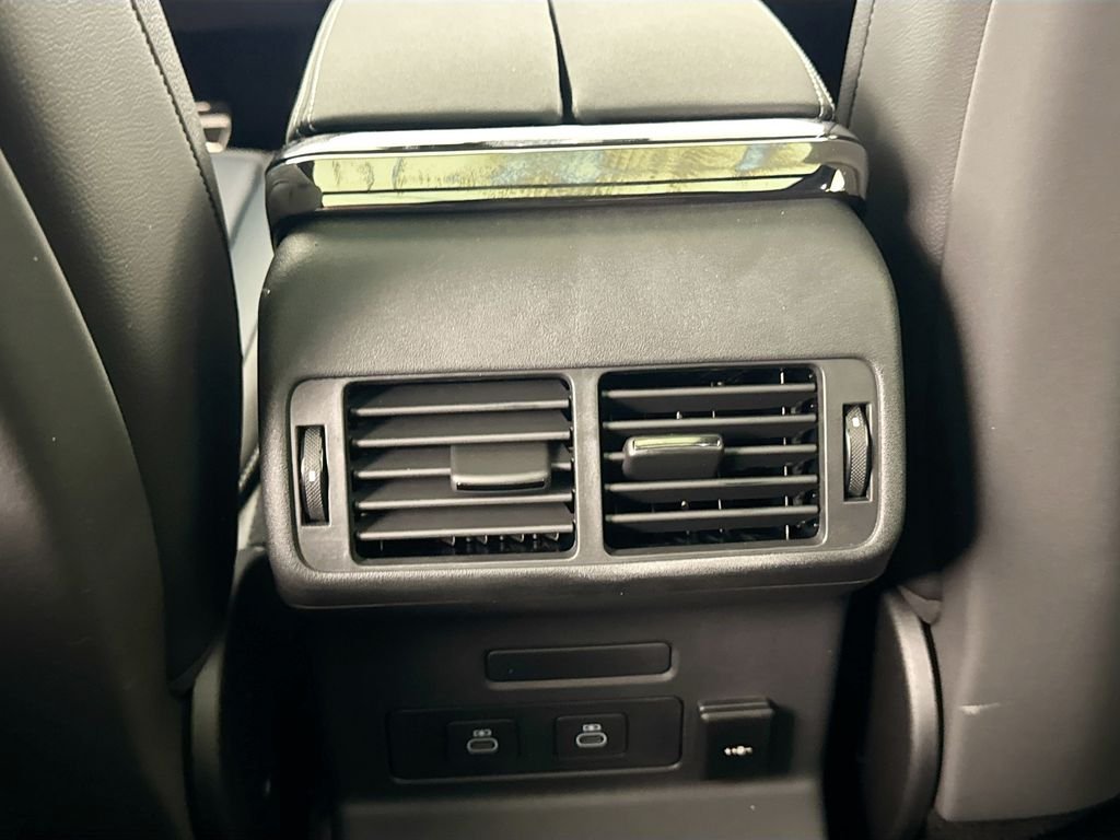 New 2026 Varesine Blue Land Rover Belgravia Edition image 26
