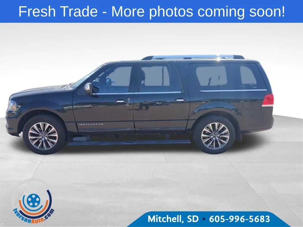 2016 Lincoln Navigator 4x4 L Select's photo