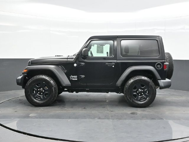 Used 2021 Black Jeep Sport image 2