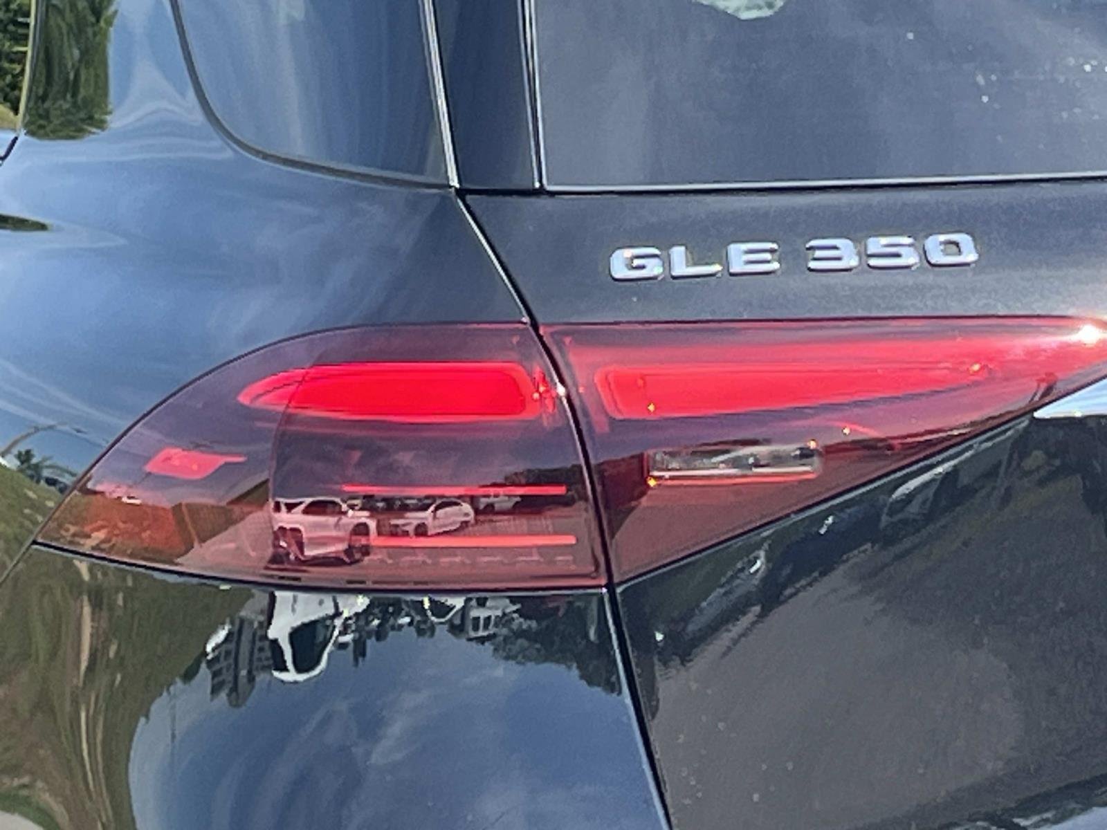 Used 2026 BLACK Mercedes-Benz GLE 350 image 10