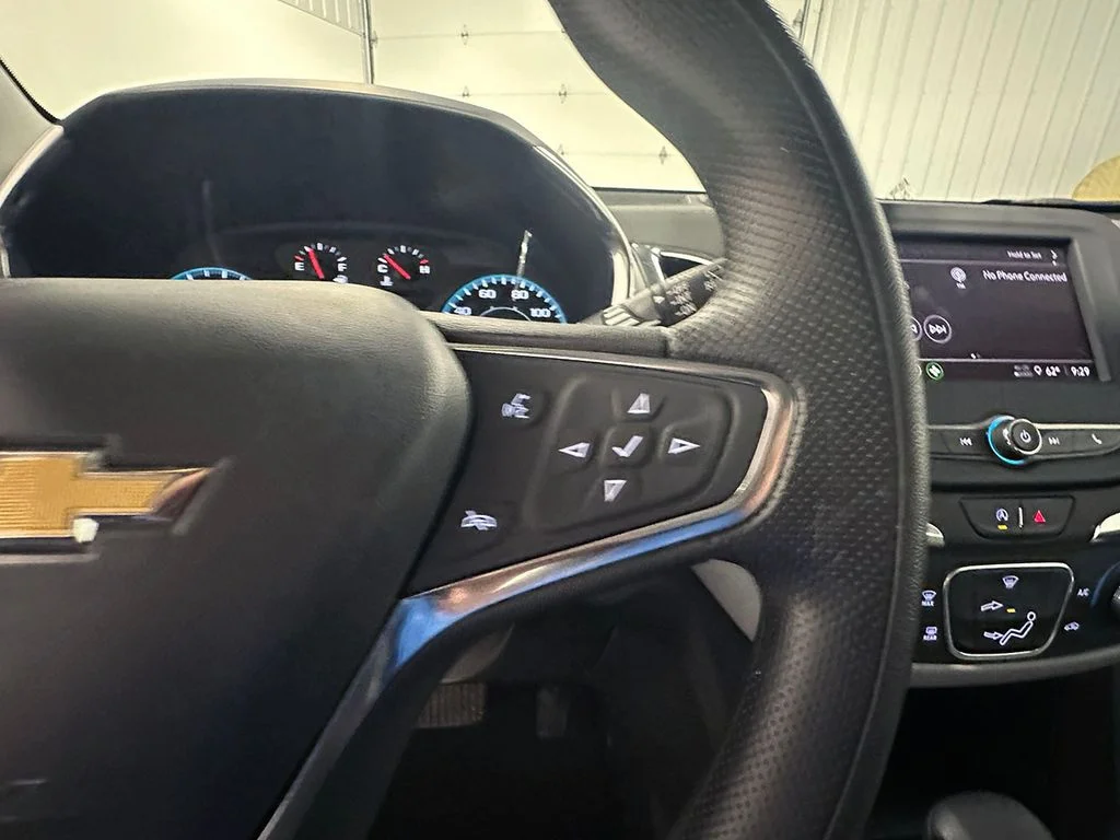 Used 2023 Gray Chevrolet LS image 34