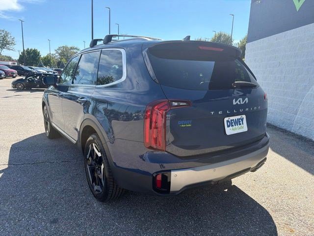Used 2025 Midnight Lake Blue Kia S image 3