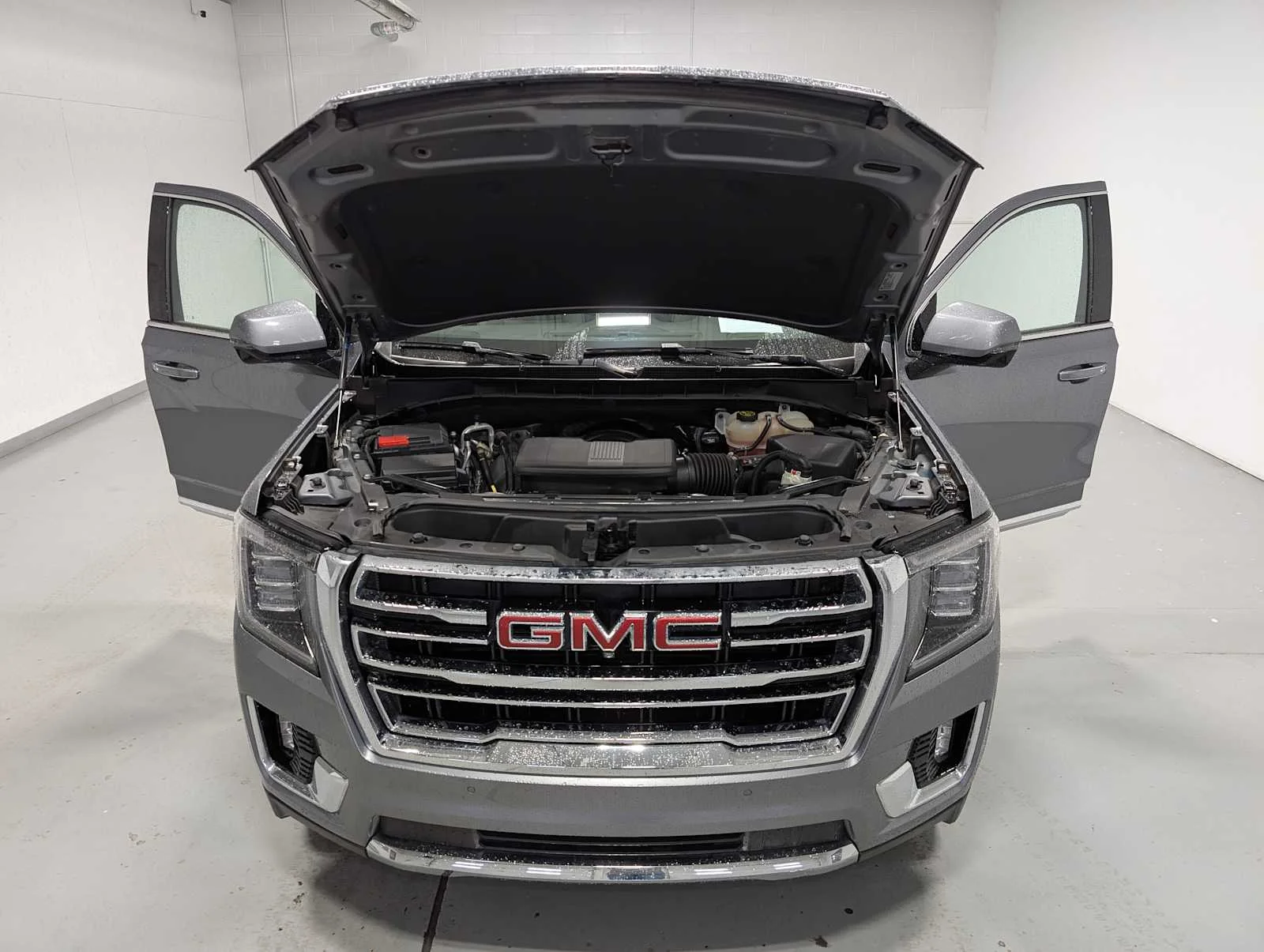 Used 2022 Satin Steel Metallic GMC SLT image 14