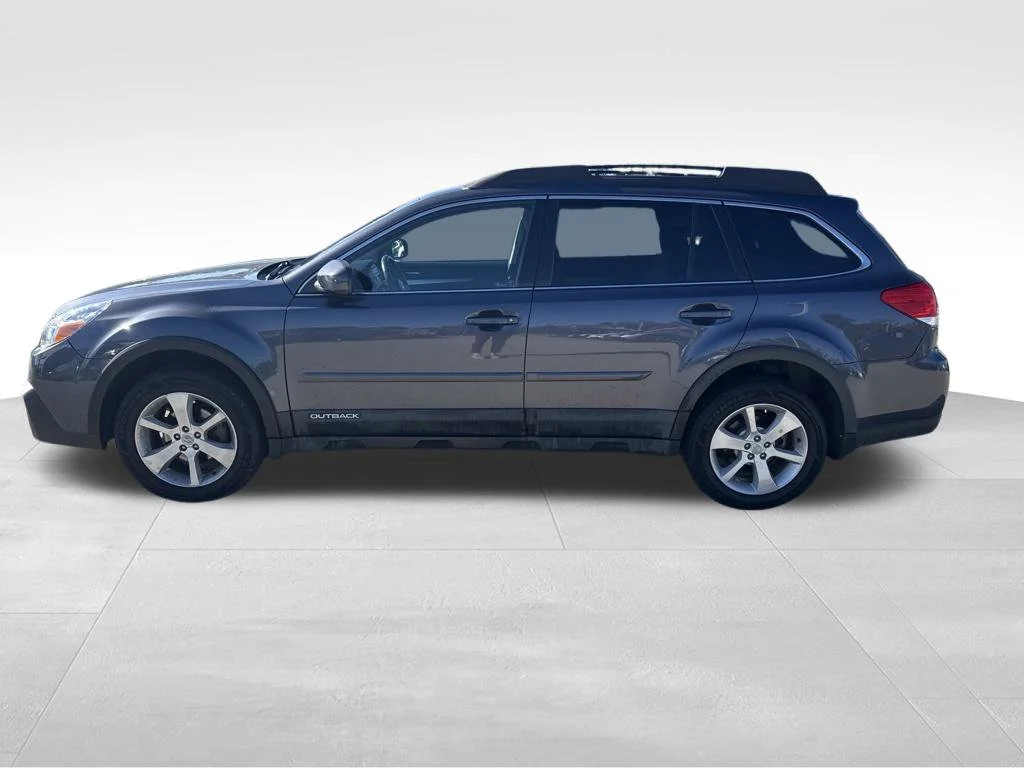 Used 2014 Gray Subaru 2.5i Premium image 2