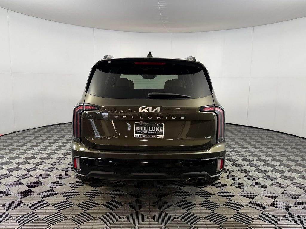 Certified Used 2024 Green Kia EX X-Line image 8