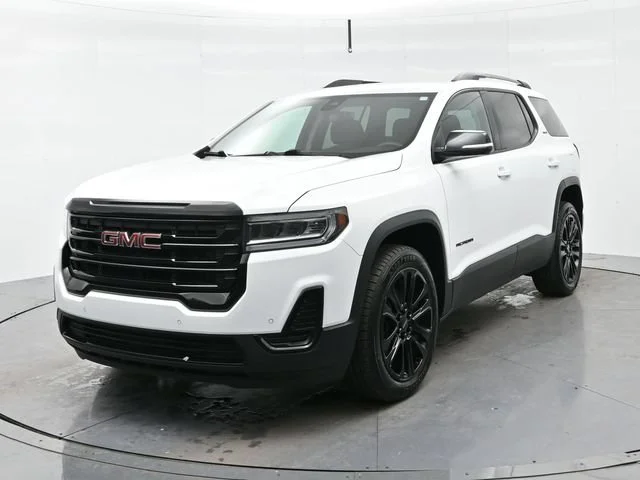 Used 2023 Summit White GMC SLE image 3