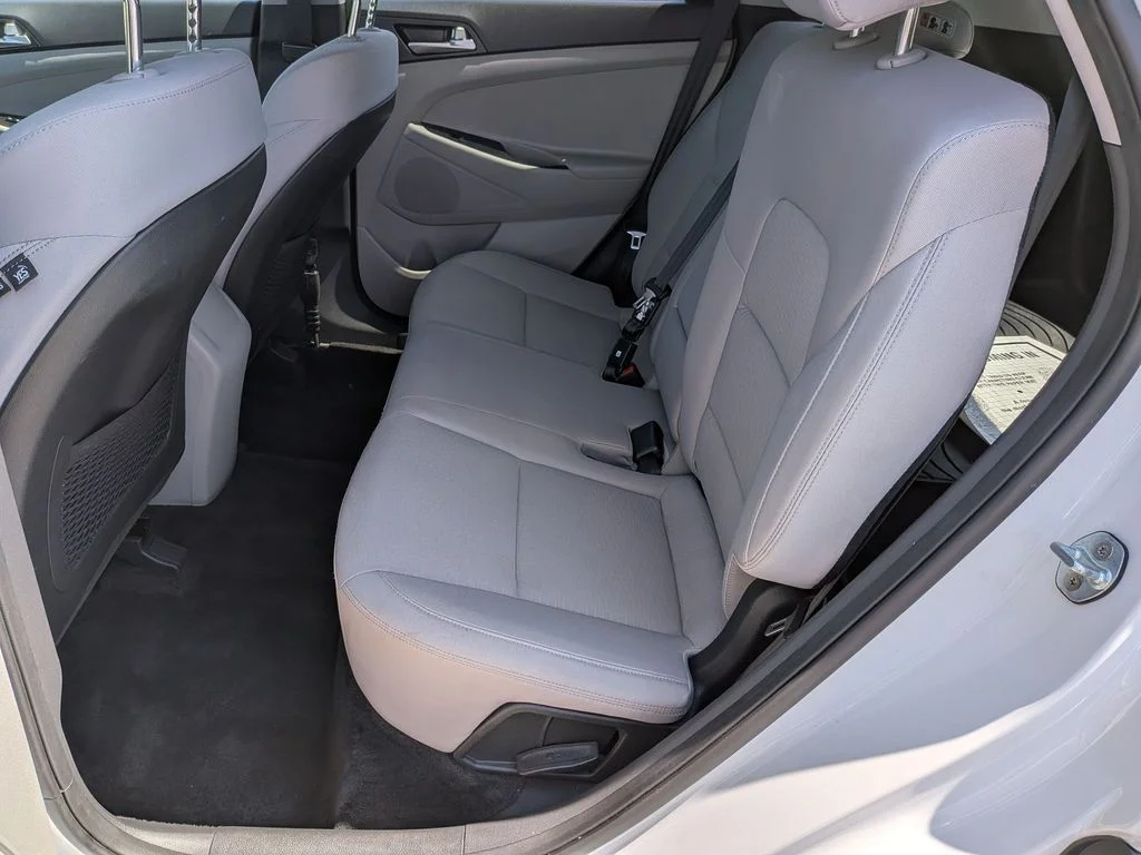 Used 2019 White Hyundai Value image 24