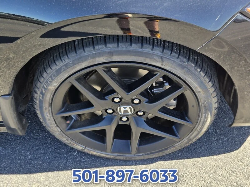 Used 2024 Crystal Black Pearl Honda MANUAL image 19