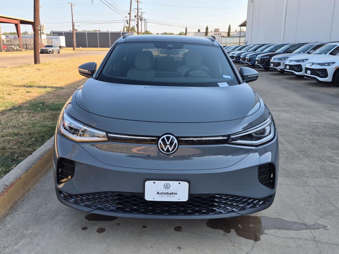 Used 2024 Volkswagen ID.4 S with VIN 1V25MPE84RC010767 for sale in Fort Worth, TX