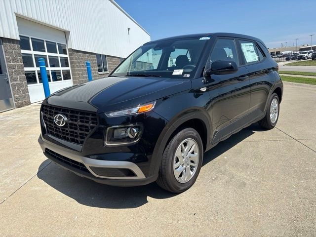 New 2026 Onyx Black Hyundai SE image 2