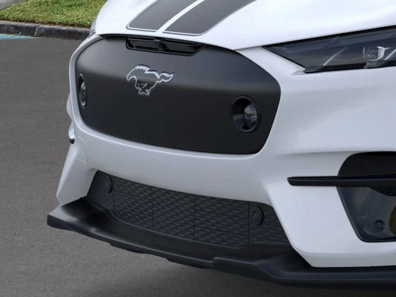 New 2025 Star White Metallic Tri-coat Ford GT image 17