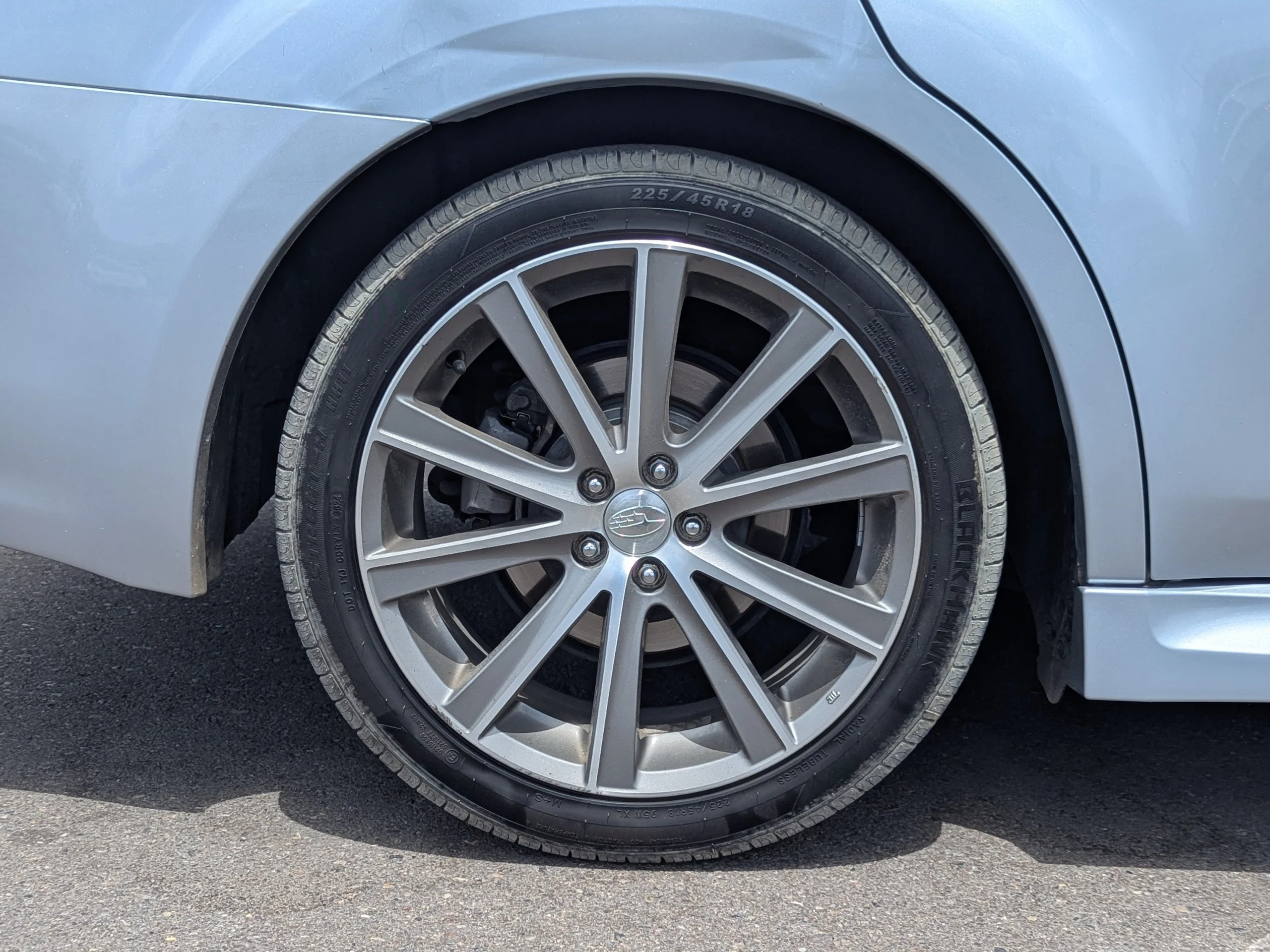 Used 2014 Ice Silver Metallic Subaru 2.5i Sport image 47