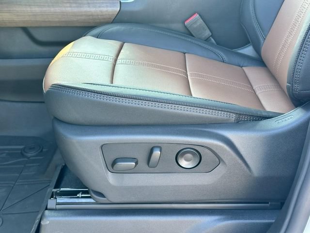 2026 Chevrolet Silverado 1500 High Country - Photo 13
