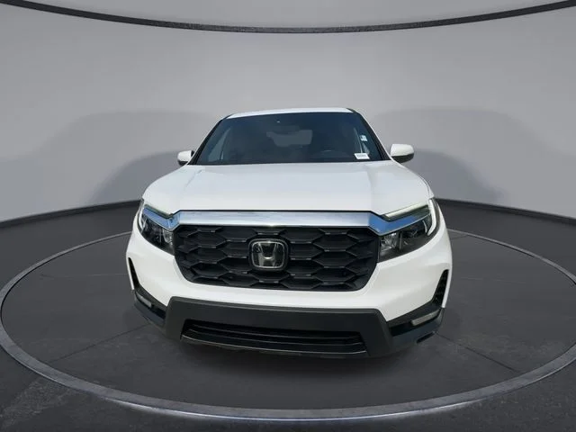 Used 2023 White Honda EX-L image 3
