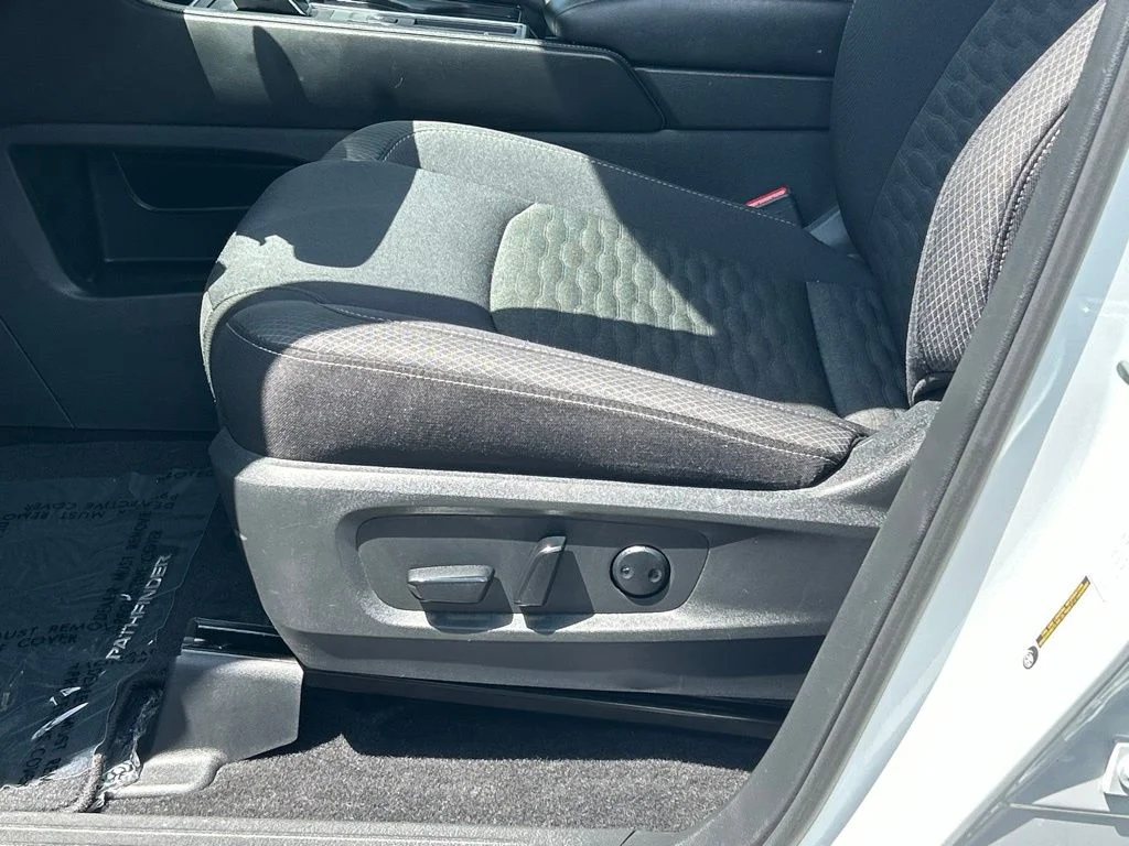 Certified Used 2025 White Nissan SV image 18