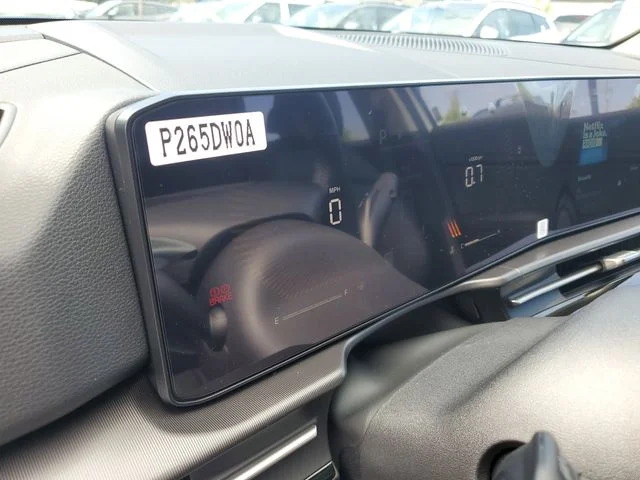 2026 Kia Sportage EX - Photo 22