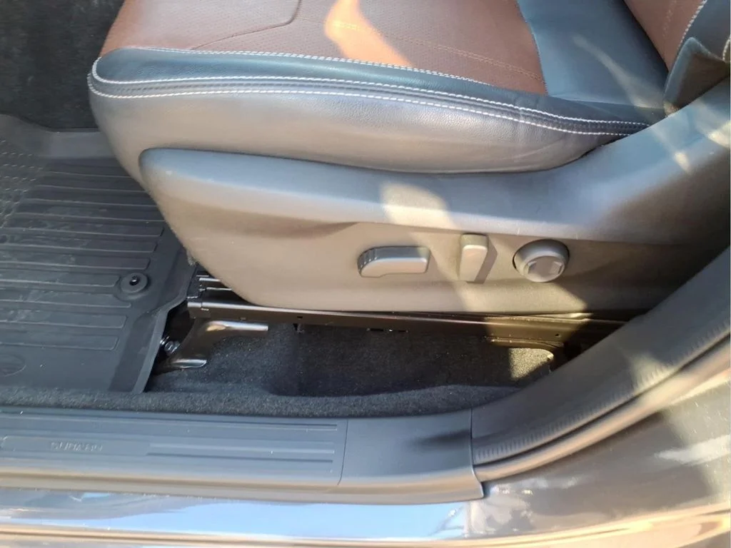 Used 2022 Gray Subaru Touring image 20