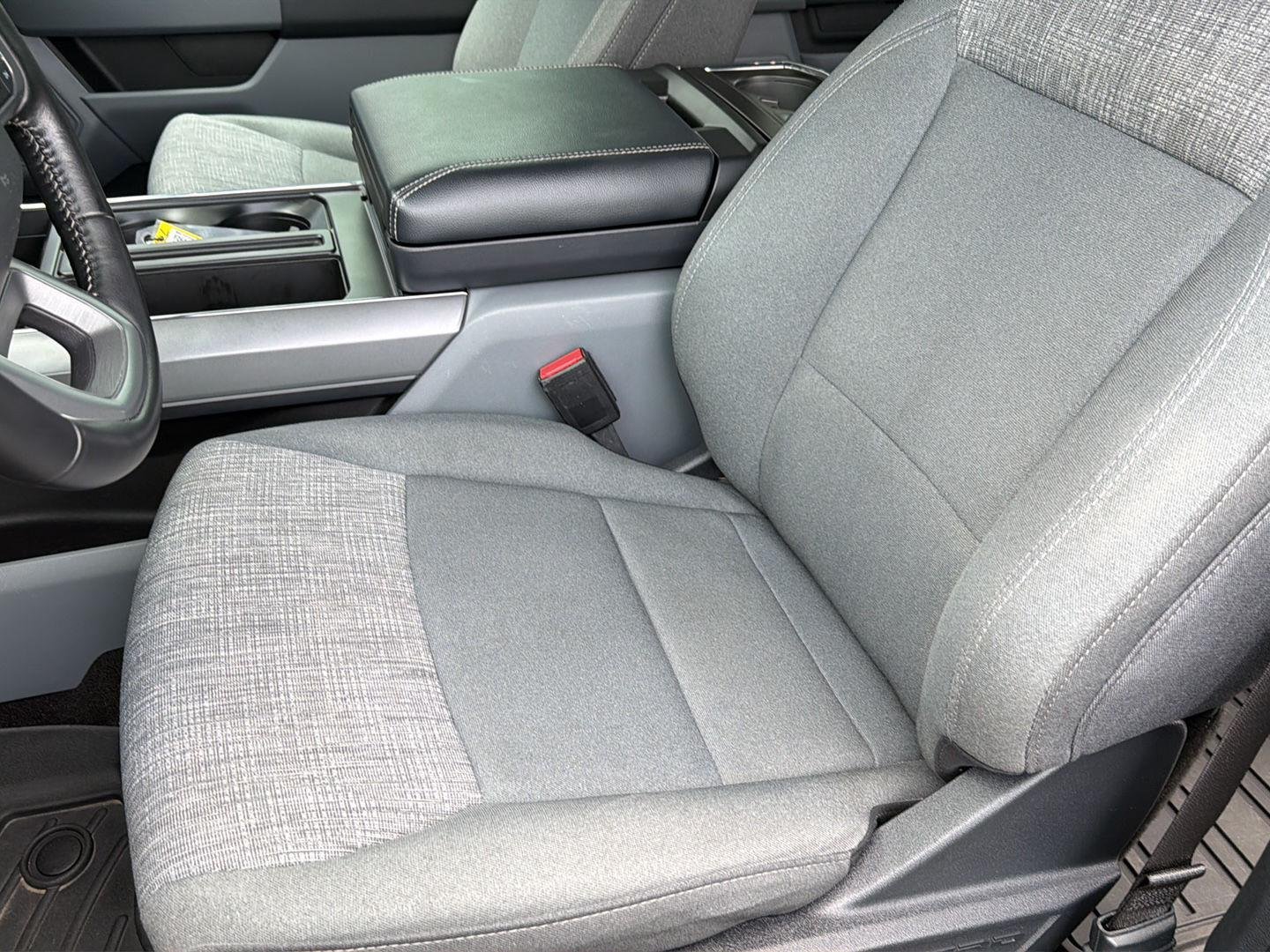 Used 2022 Antimatter Blue Ford XLT image 31
