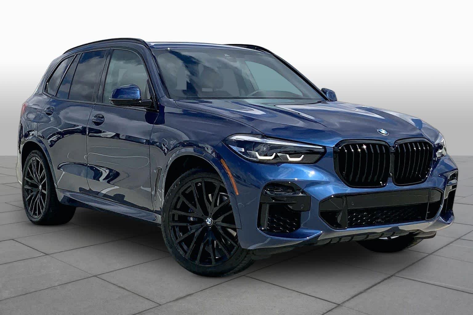 Used 2023 Phytonic Blue Metallic BMW xDrive40i image 2