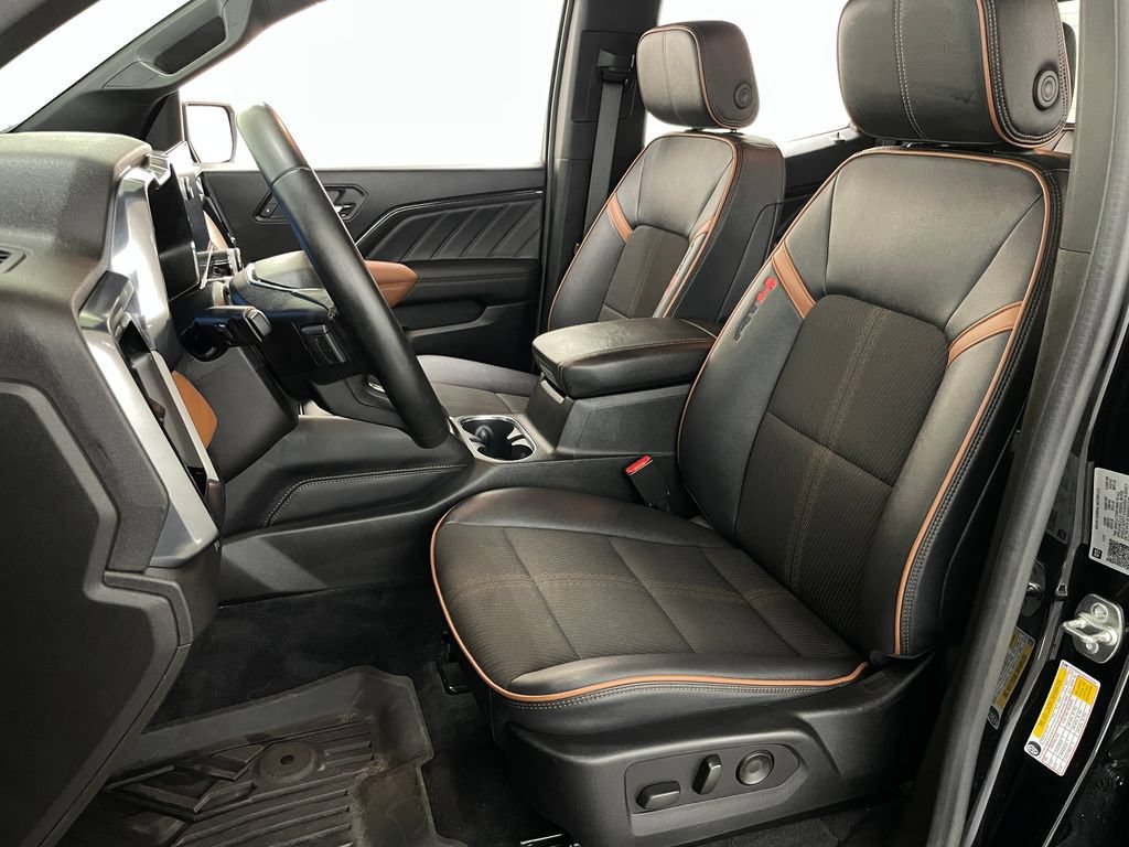 2024 GMC Canyon AT4 - Photo 24