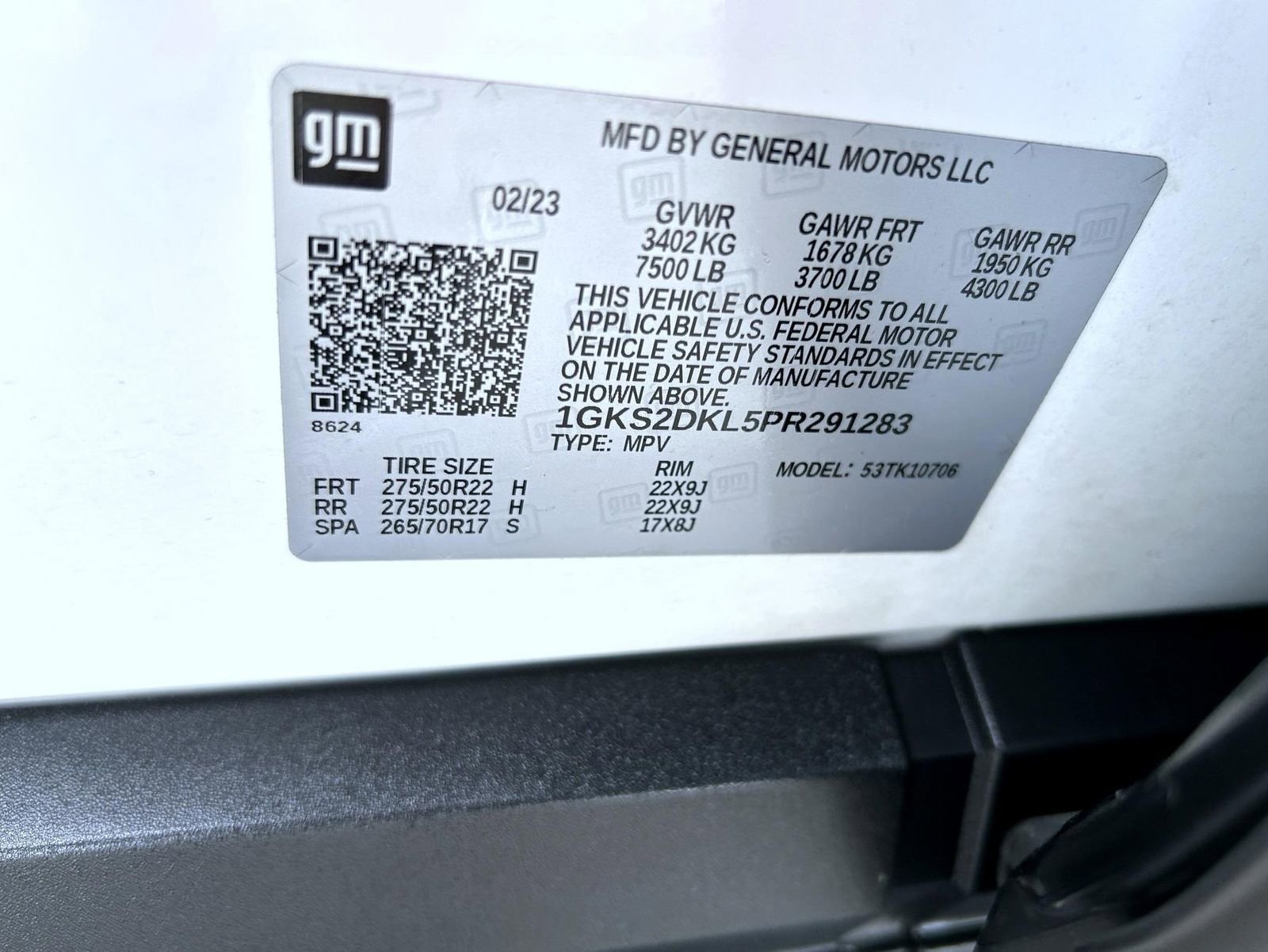 Used 2023 Summit White GMC Denali image 27