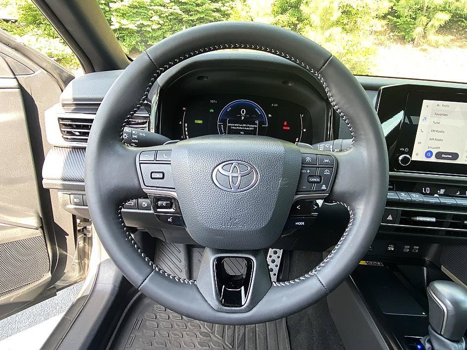 Used 2025 Heavy Metal Toyota SE image 11