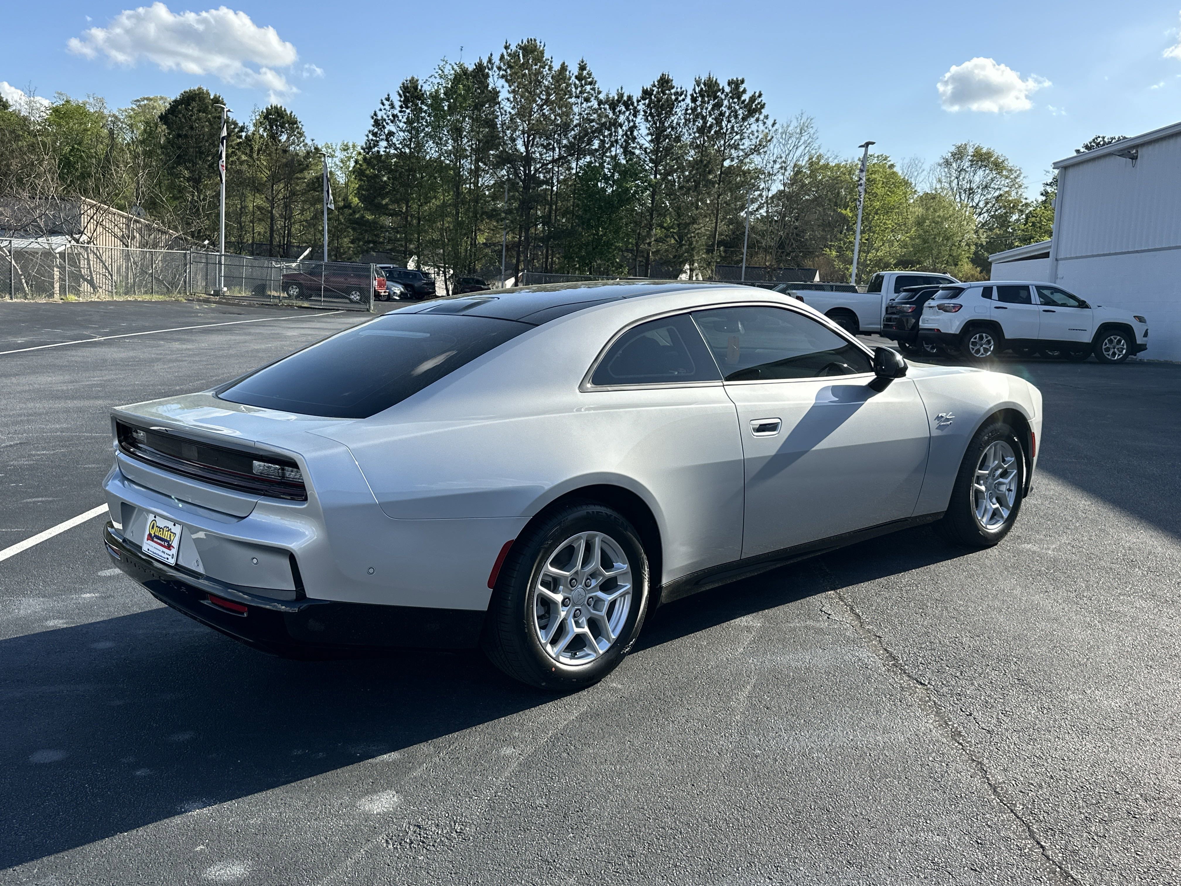 2025 Dodge Charger Daytona R/T - Photo 8