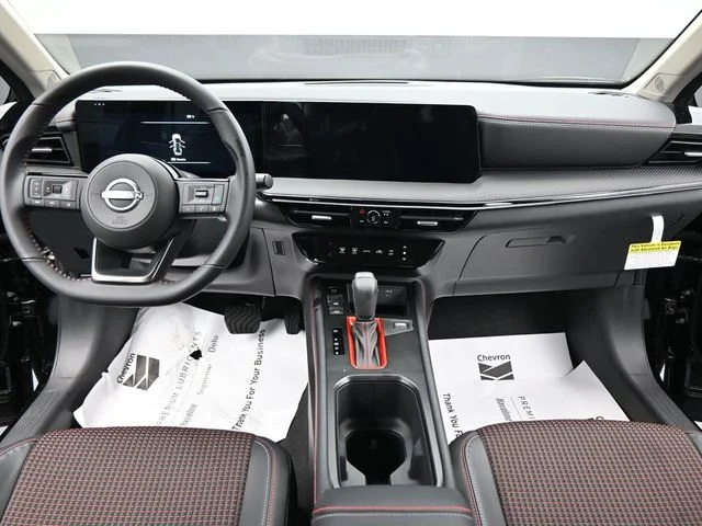 Used 2025 Black Nissan SR image 27