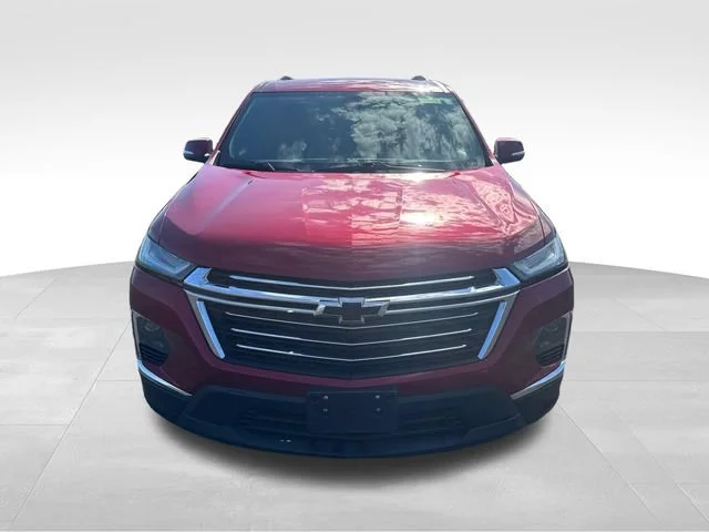 Used 2023 RADIANT RED TINTCOAT Chevrolet LT Cloth image 9