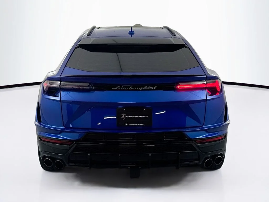 Used 2023 Blue Lamborghini S image 6