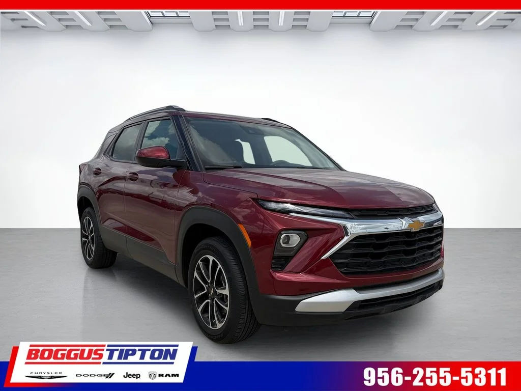 Used 2025 Red Chevrolet LT image 1