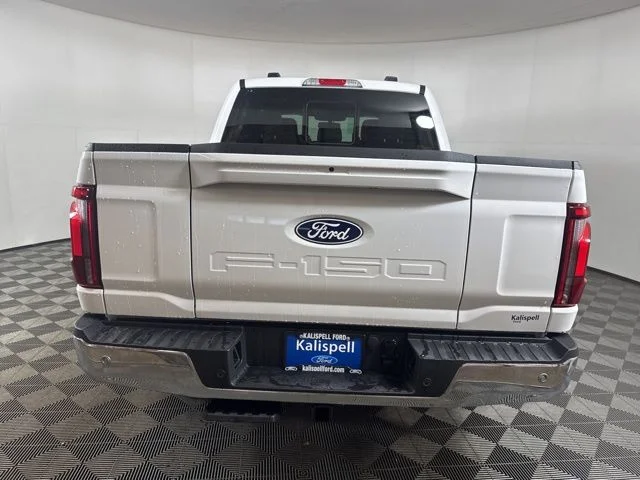 New 2026 Star White Metallic Tri-Coat Ford Lariat image 23