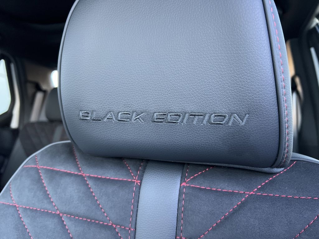 2026 Honda Pilot Black Edition - Photo 14