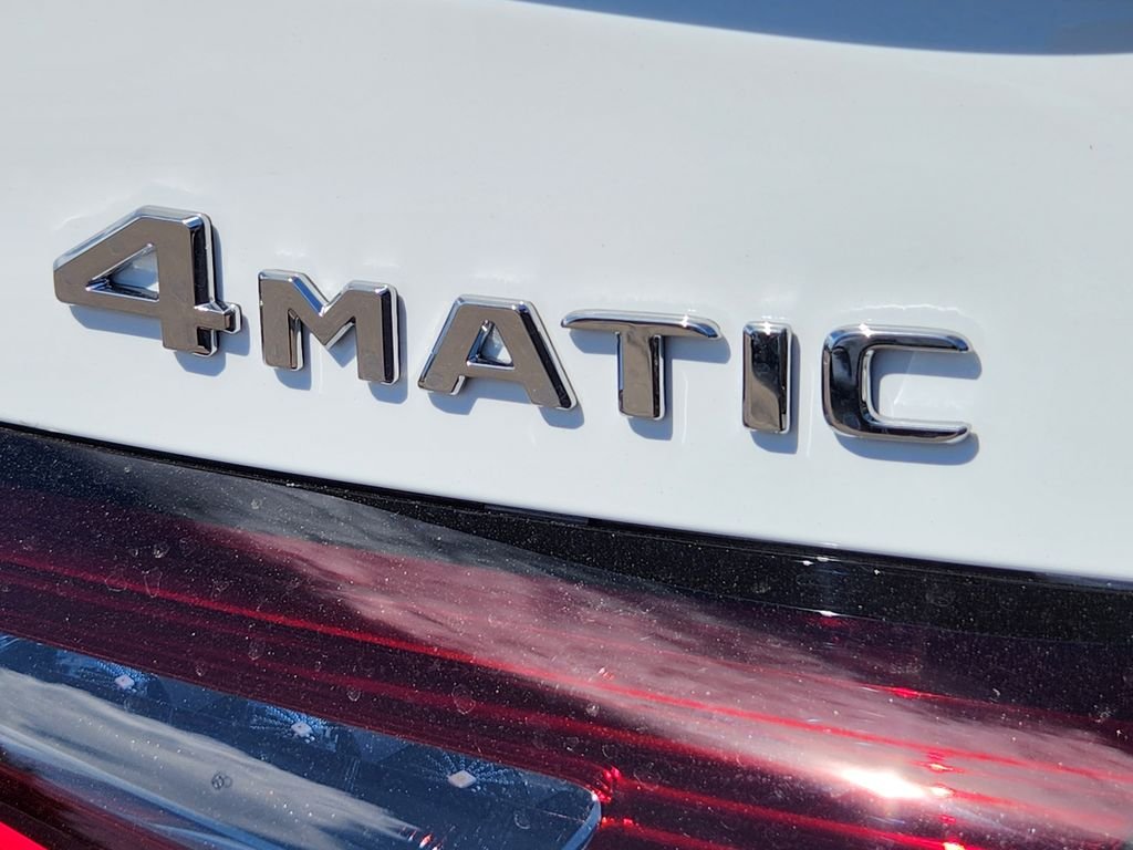 New 2027 Polar White Mercedes-Benz GLC 300 COUPE 4MATIC® image 9